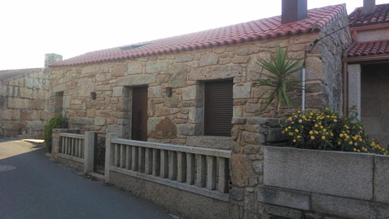 הוילה או גרובה O Inino Casita Rural Costera מראה חיצוני תמונה