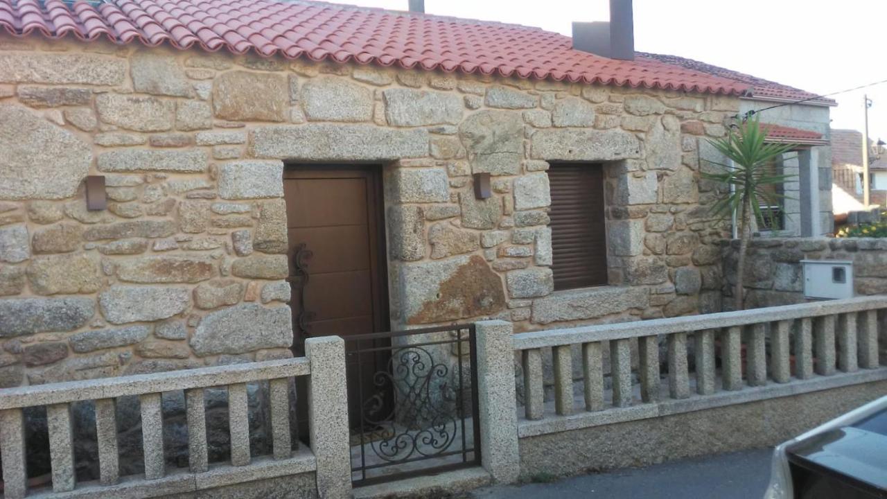 הוילה או גרובה O Inino Casita Rural Costera מראה חיצוני תמונה